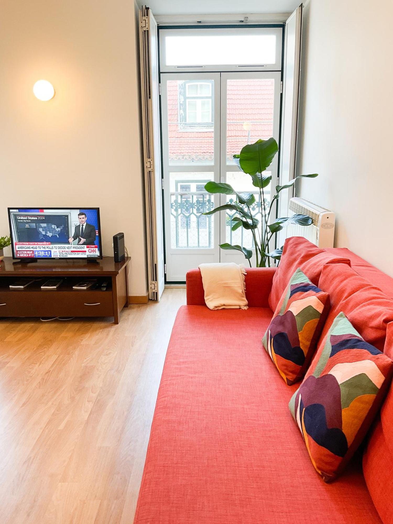 Stunning Luxury In Chiado 1br Lisbon